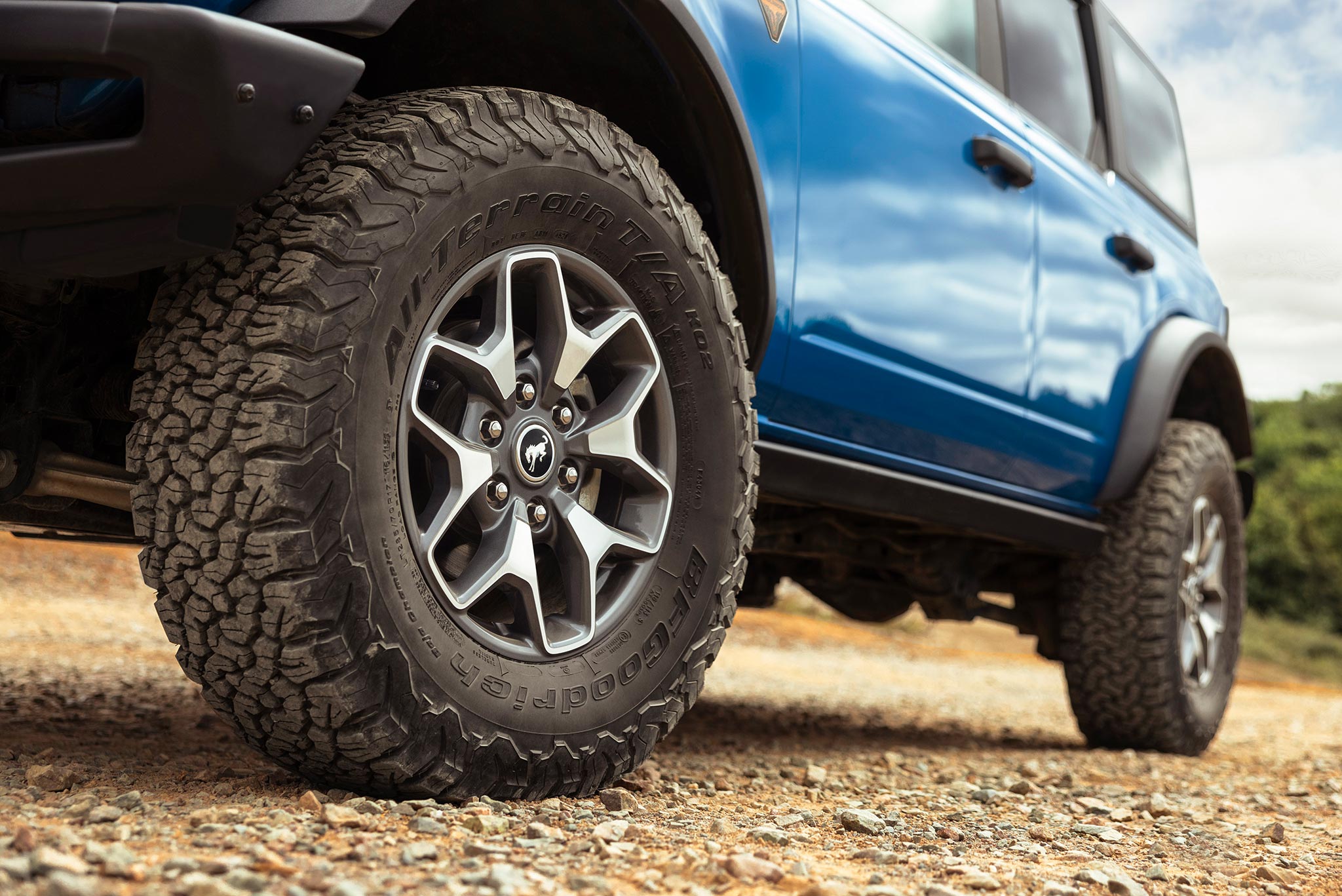 2023_FORD_BRONCO_BADLANDS_24-LOW.jpg